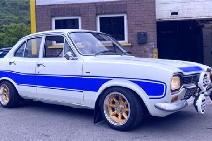 escort Khotyn