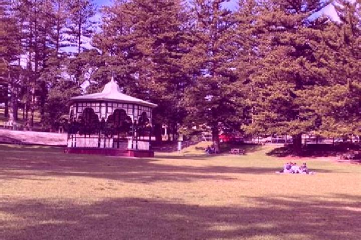 escort King Edward Park