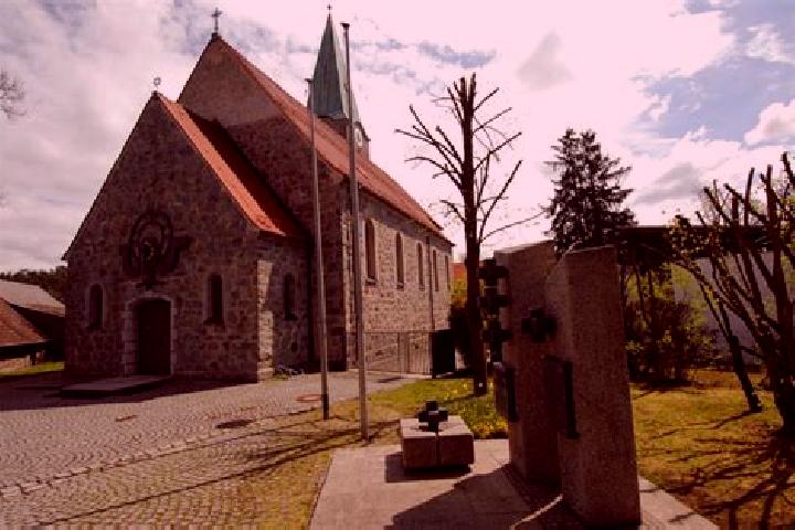 escort Kirchendemenreuth