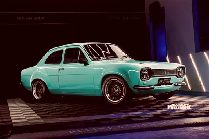 escort Kirwan