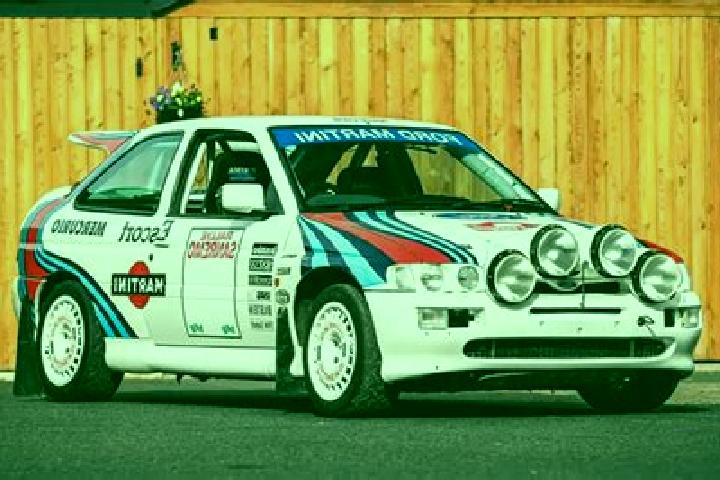 escort Kolasib