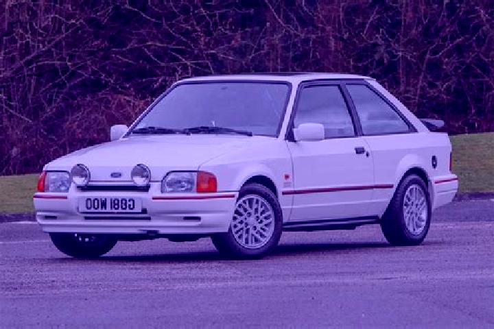 escort Komarovskiy