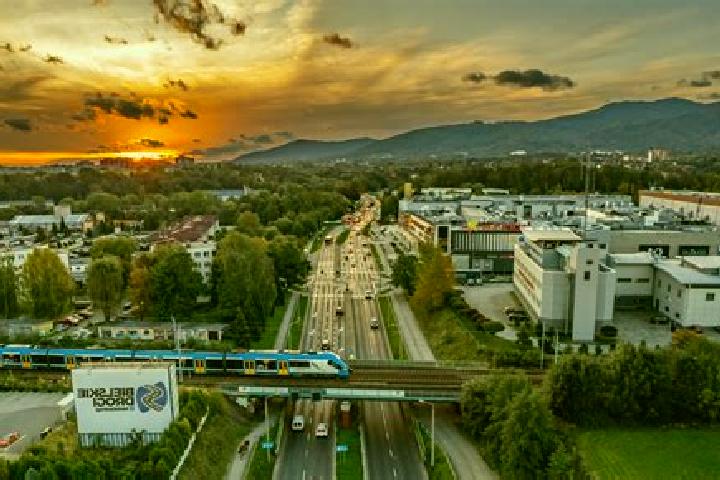 escort Komorowice Slaskie