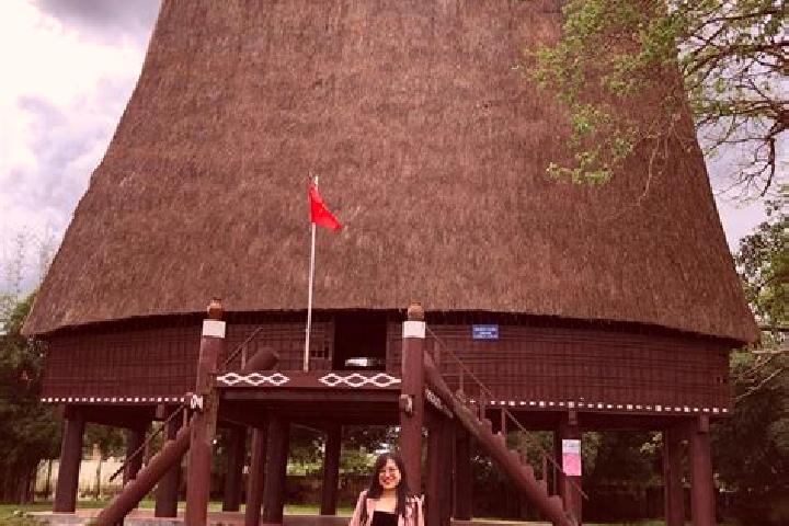 escort Kon Tum
