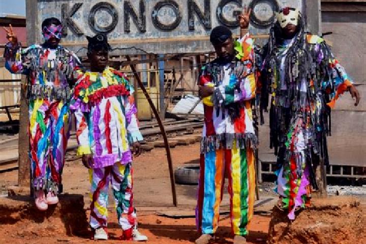 escort Konongo