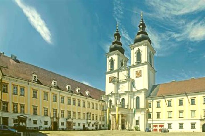 escort Kremsmuenster