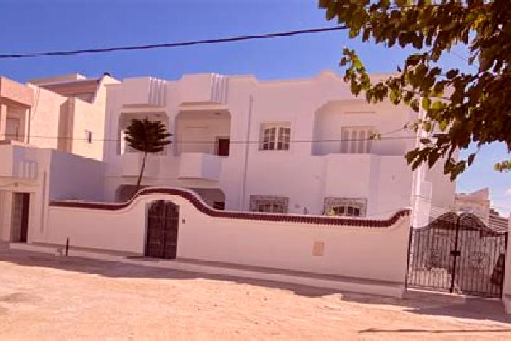 escort Ksar Hellal