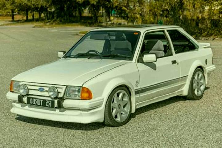 escort Kurau