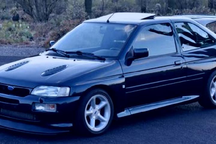escort Kvarkeno
