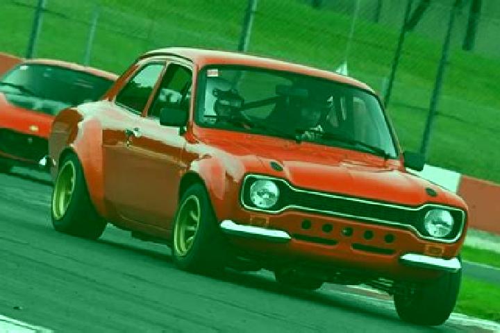 escort La Competencia