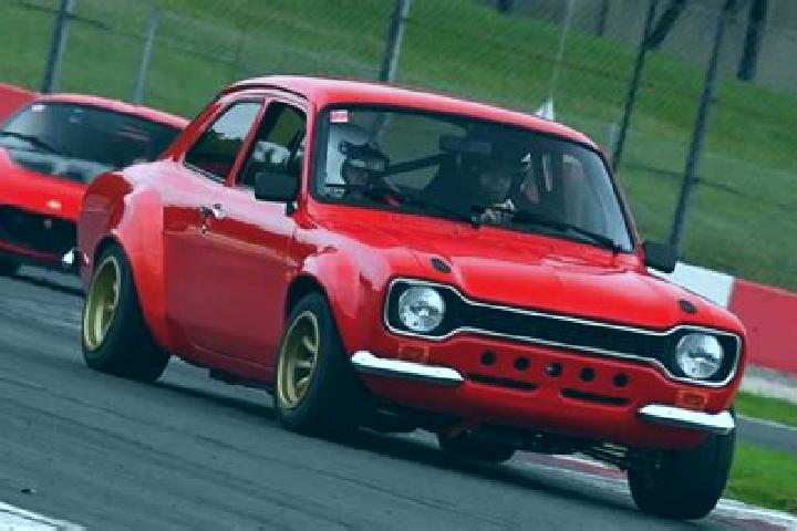 escort La-ngu