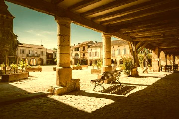 escort Labastide-Marnhac