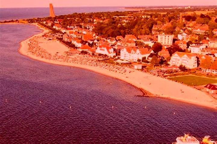 escort Laboe