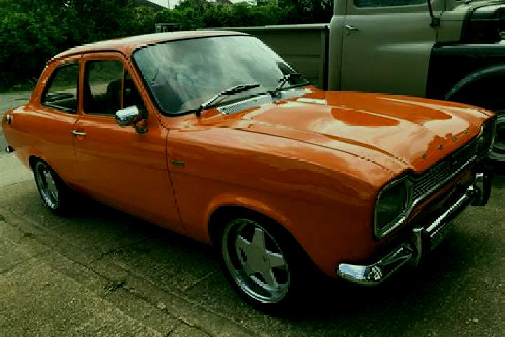 escort Ladendorf