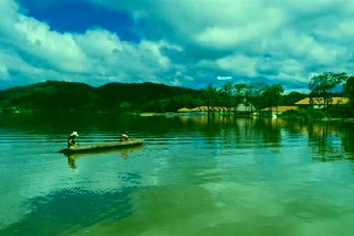 escort Lago Lindo