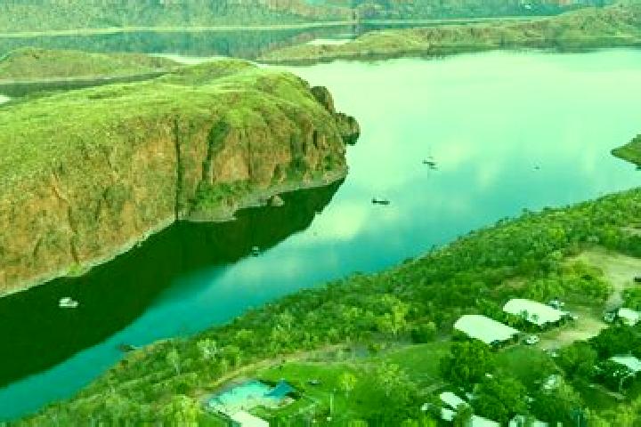 escort Lake Argyle