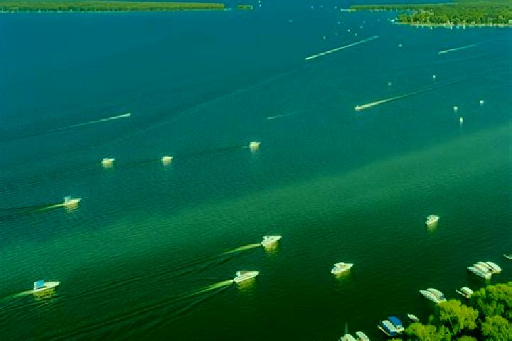 escort Lake Winnebago