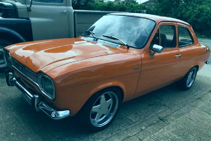escort Lalo