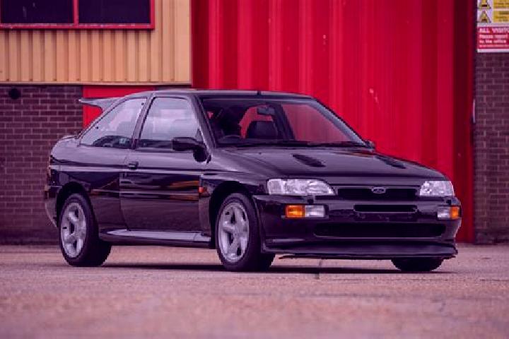 escort Lamaseni