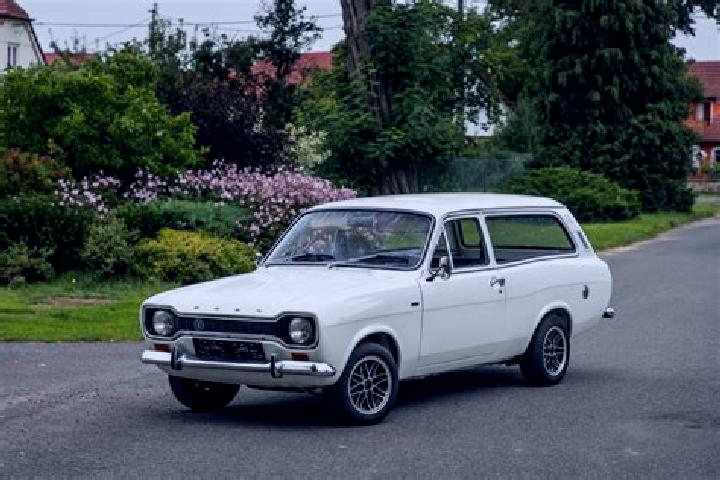 escort Langewiesen