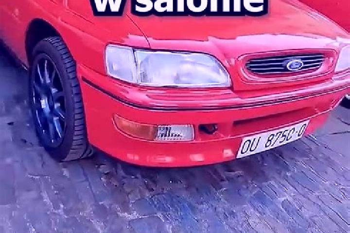 escort Lat Yao