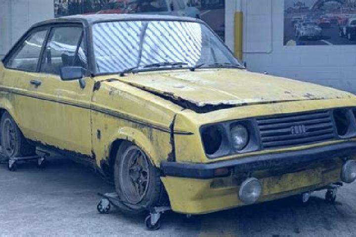 escort Latifi