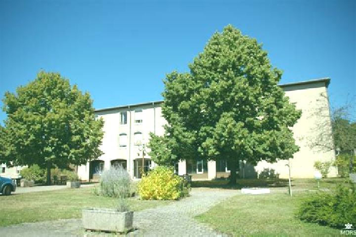 escort Lay-Saint-Christophe