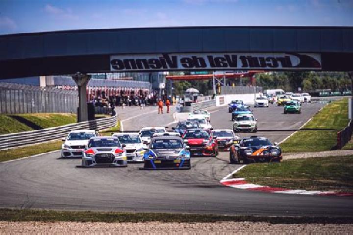 escort Le Vigeant