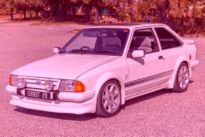escort Leanyfalu