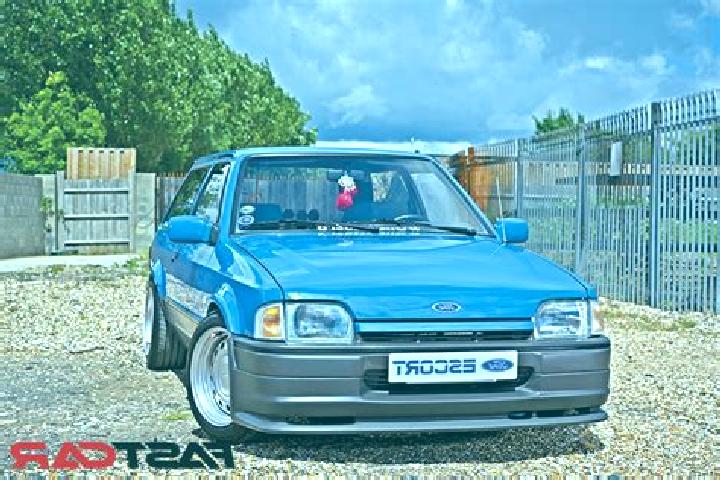 escort LeChee
