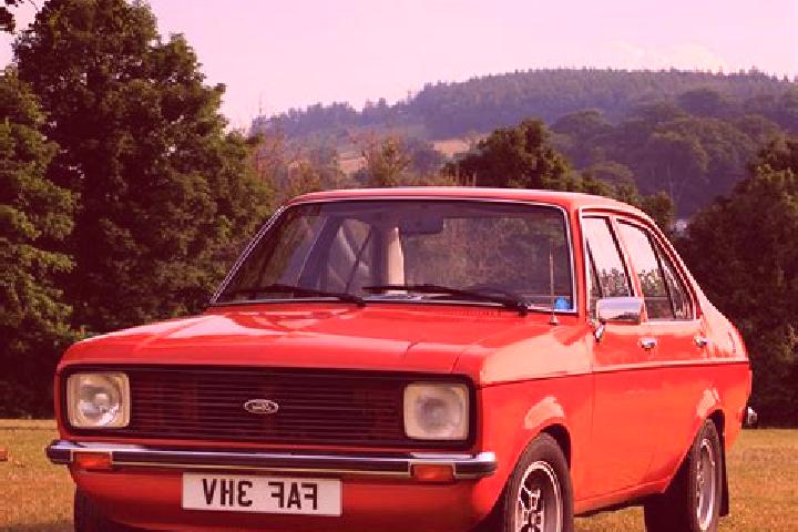 escort Ledsham