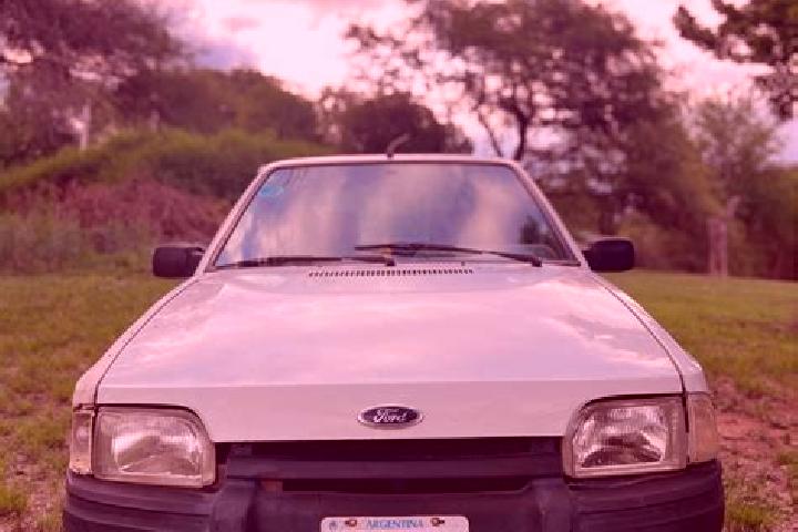 escort Leer