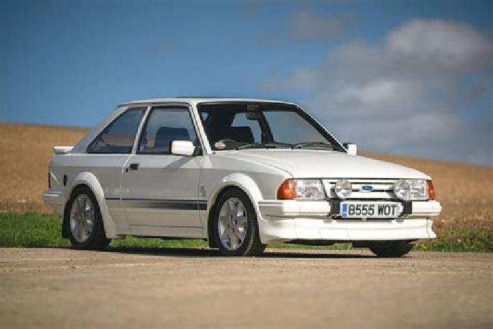 escort Licartovce