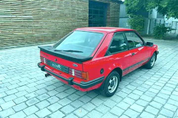 escort Licusati