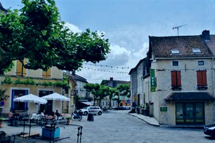escort Limogne-en-Quercy