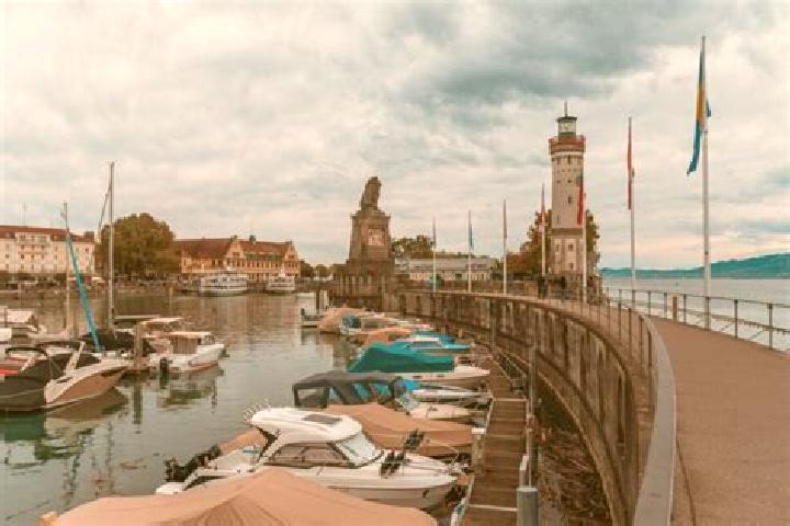 escort Lindau