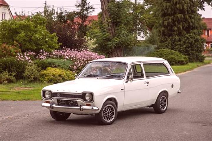 escort Lompret