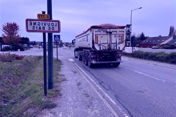 escort Louvigne-de-Bais