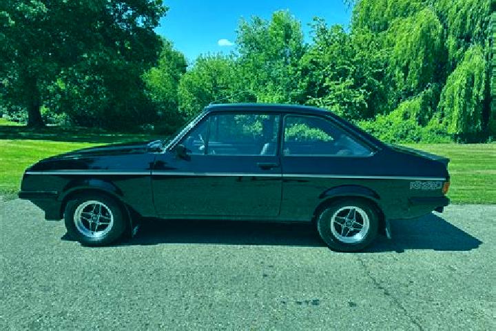 escort Lower Kingswood