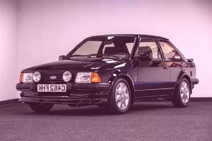 escort Luddenham