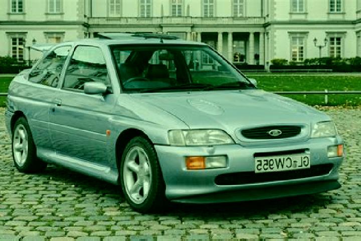 escort Maclear