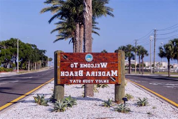 escort Madeira Beach