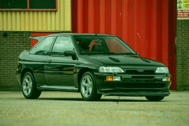 escort Mairang