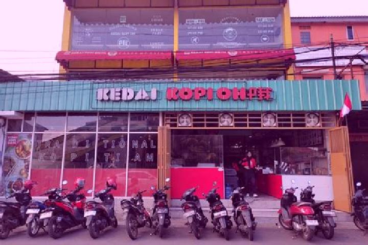 escort Manis Mekarwangi