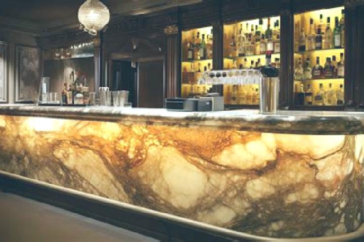 escort Marble Bar