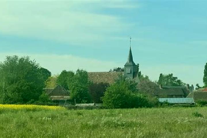 escort Marcilly-la-Campagne