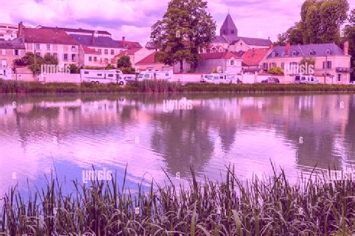 escort Mareuil-sur-Ay