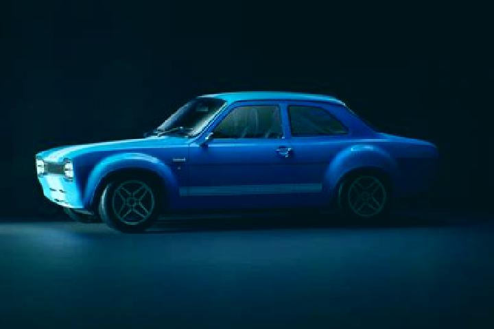 escort Marnhull