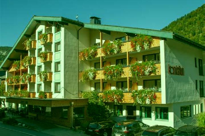 escort Mellau