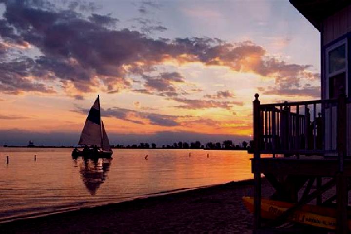 escort Mentor-on-the-Lake
